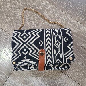 Street Level Aztec Black and White Tribal Print Clutch Crossbody Purse